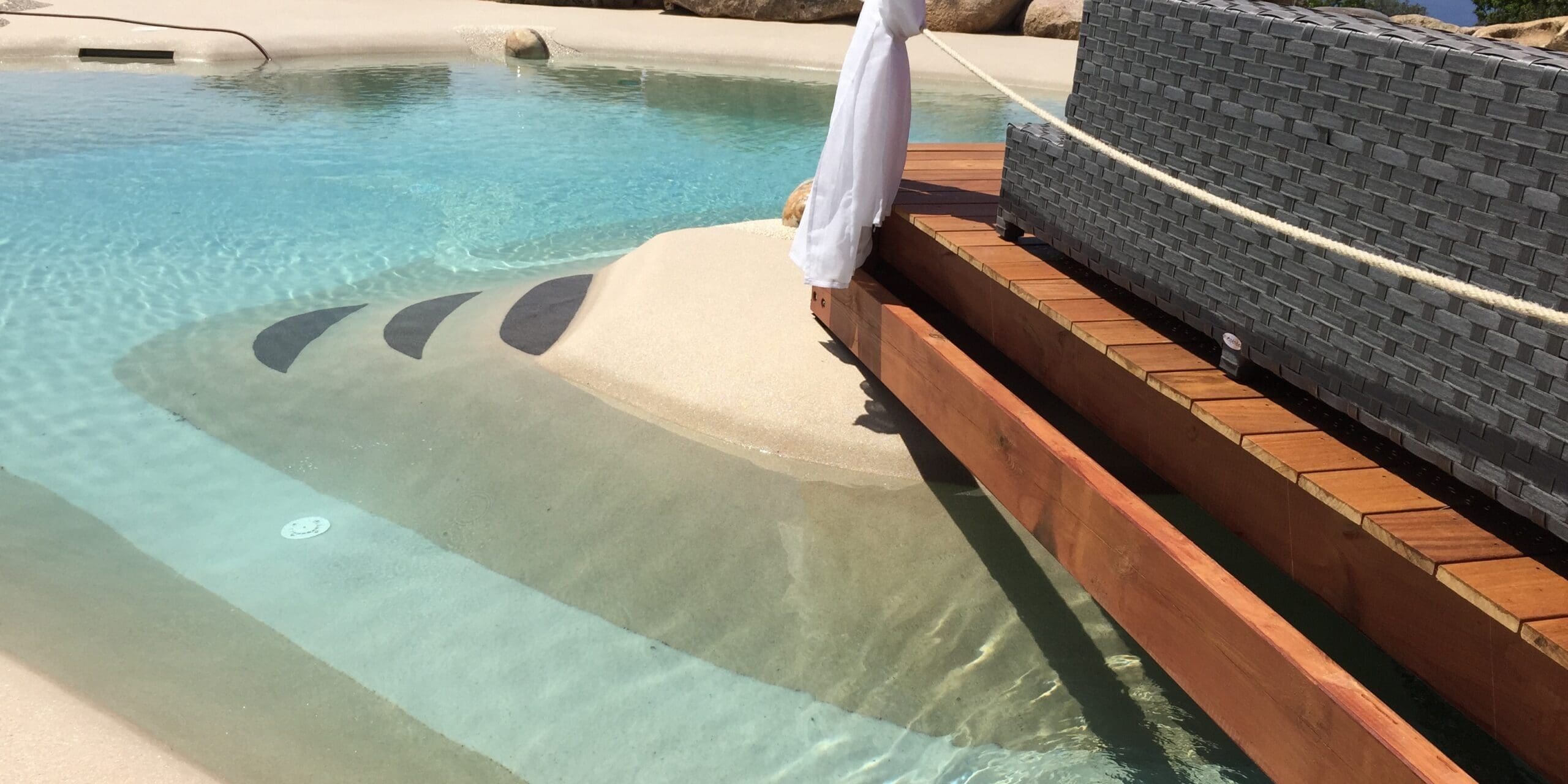 Quartz Pool Details with Island